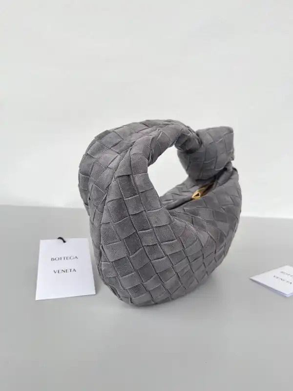 Bagsoffer yupoo BOTTEGA VENETA MINI JODIE