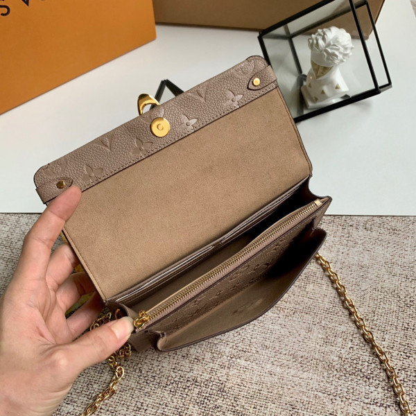 LOUIS VUITTON VAVIN CHAIN WALLET