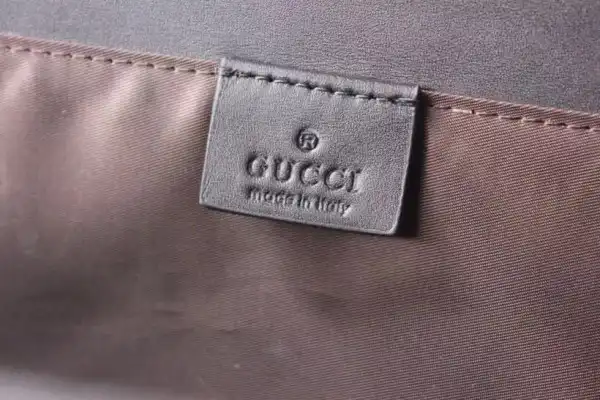 Cheap GUCCI GG Supreme diaper bag