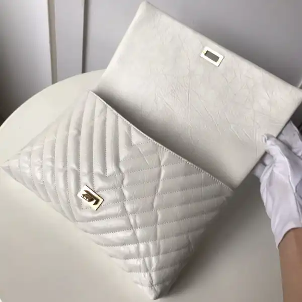 Yupoo bagsoffer CL CLUTCH