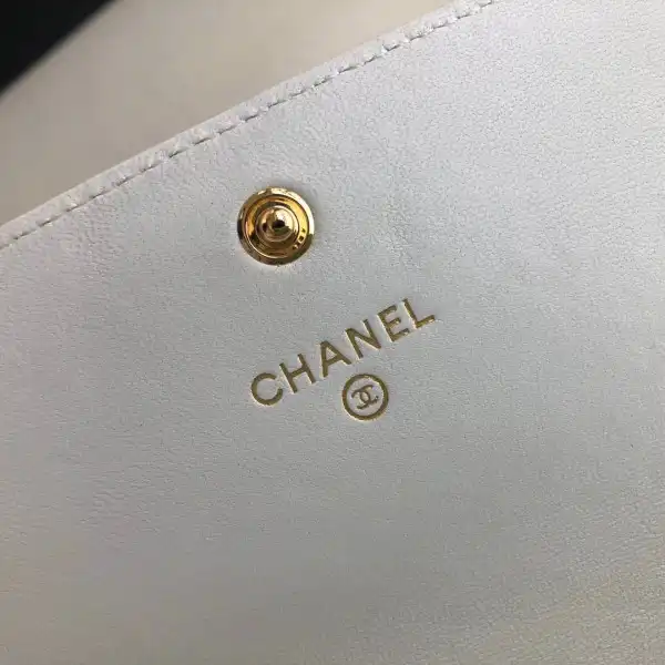 CHANEL 19 LONG FLAP WALLET