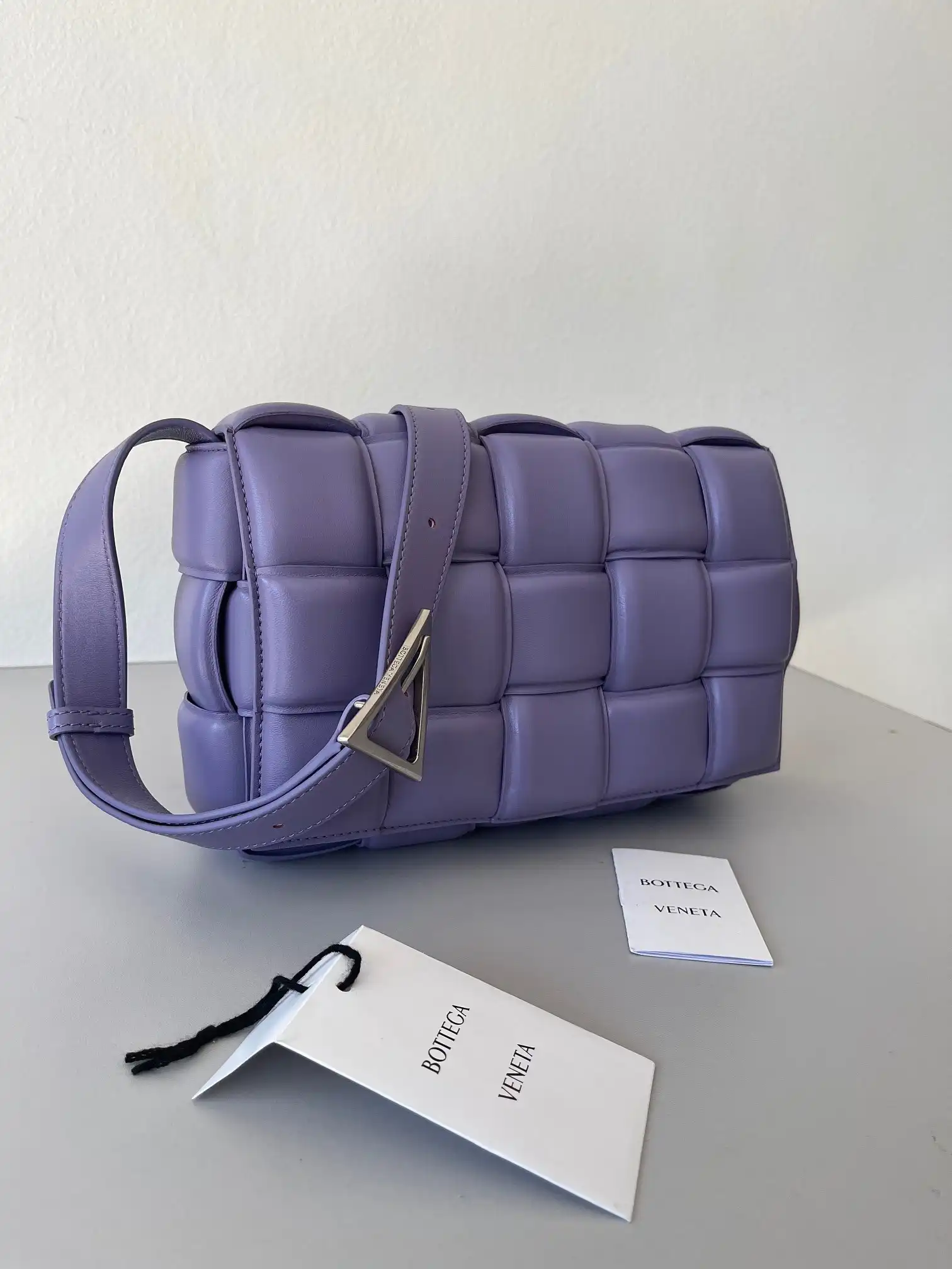 BOTTEGA VENETA CASSETTE