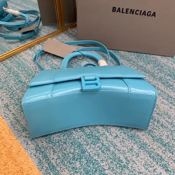 Bagsoffer BALENCIAGA HOURGLASS