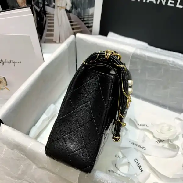 CHANEL FLAP BAG