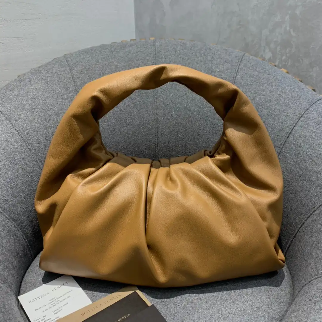 First bag ru BOTTEGA VENETA BV JODIE