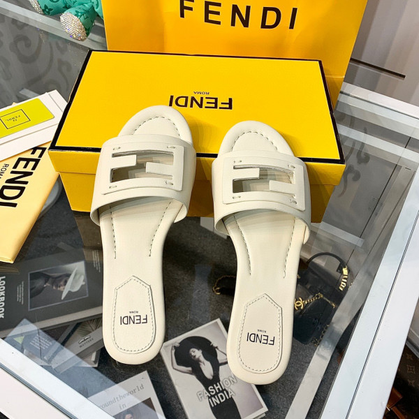 HOT SALE Fendi Signature