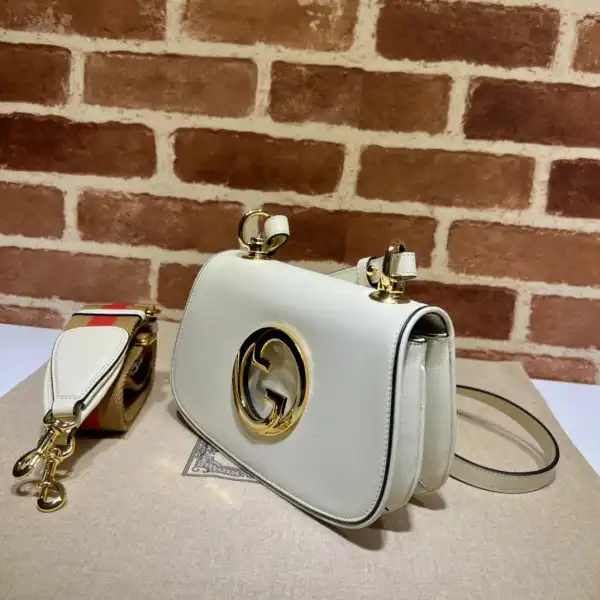 Yupoo bagsoffer Gucci Blondie mini bag