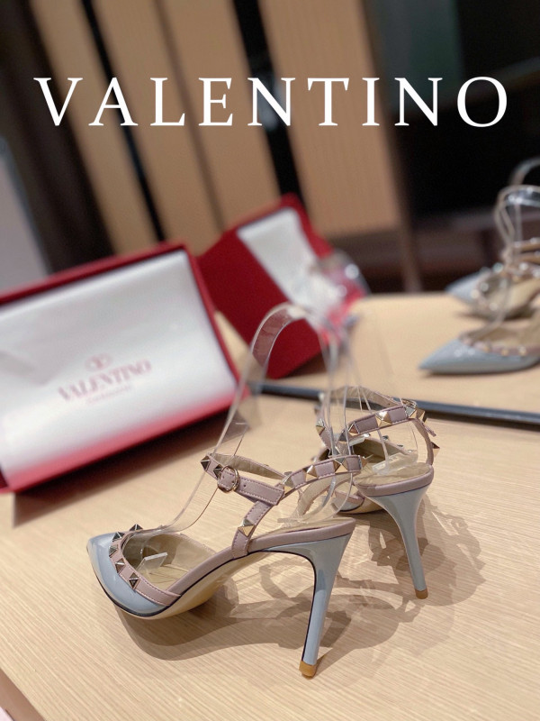 HOT SALE VALENTINO ROCKSTUD SANDAL