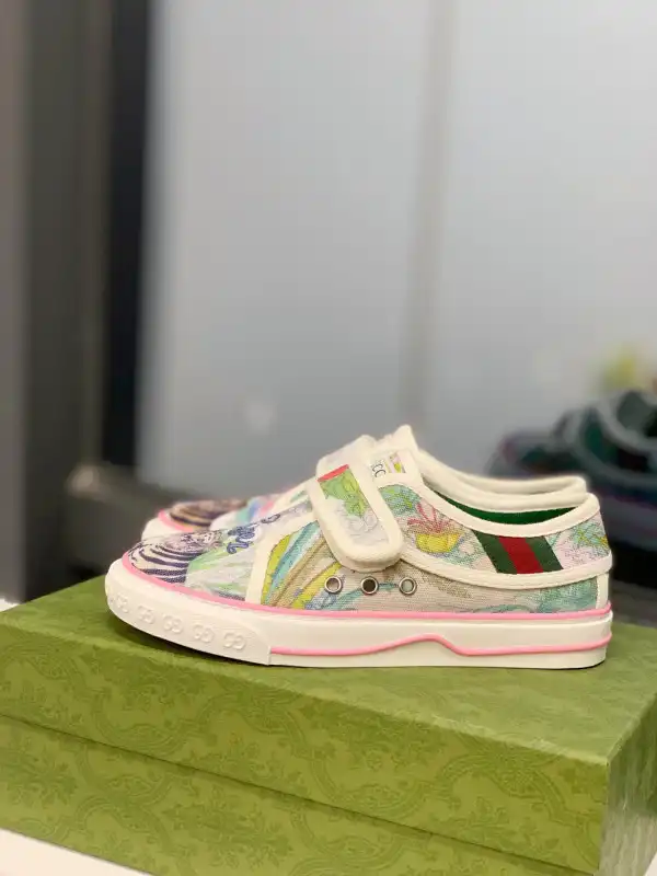 First bag ru GUCCI Tennis 1977 sneaker