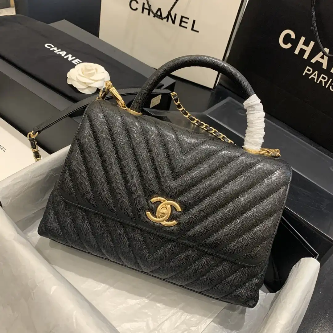 CHANEL COCO HANDLE BAG