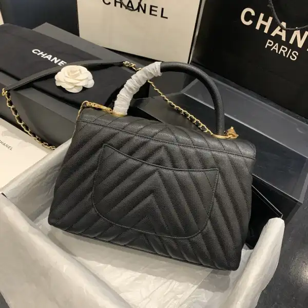 CHANEL COCO HANDLE BAG