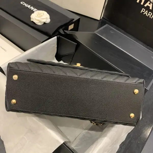 CHANEL COCO HANDLE BAG