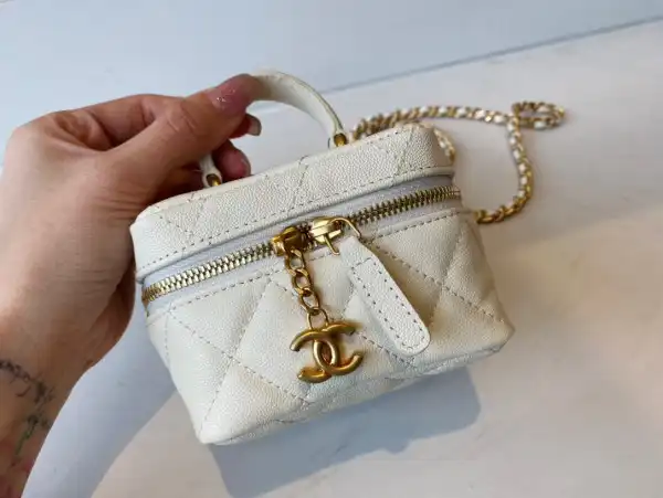 CHANEL SMALL VANITY WITH CHAIN