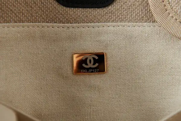 First Bag Ru CHANEL SHOPPING BAG