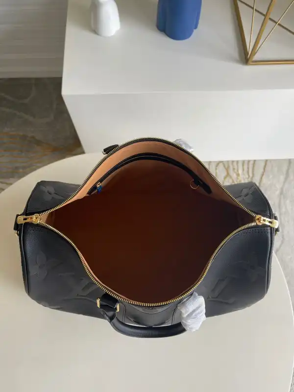 First bag ru LOUIS VUITTON KEEPALL BANDOULIÈRE 45