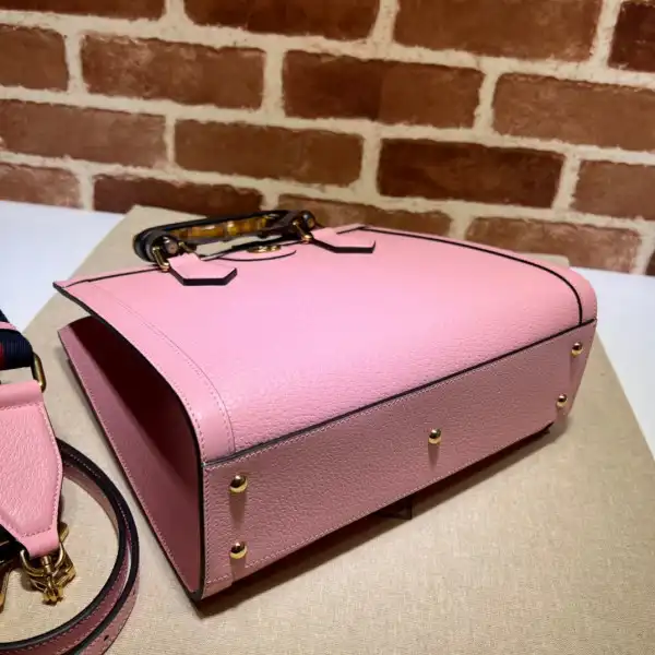 GUCCI Diana small tote bag