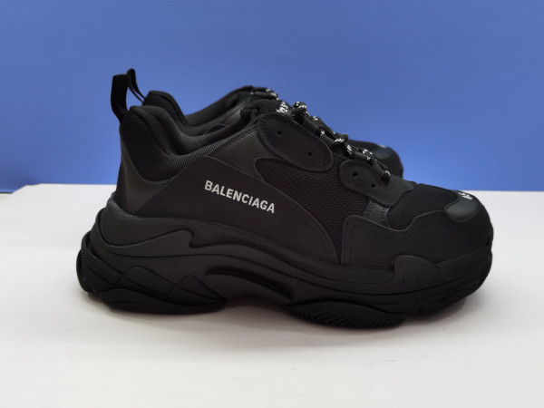 HOT SALE BALENCIAGA TRIPLE S