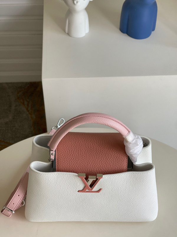 [FREE SHIPPING] LOUIS VUITTON CAPUCINES BB