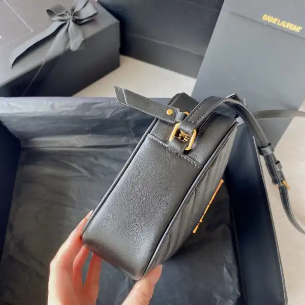 Rep ladies REP YSL LOU CAMERA BAG-23*16*6CM