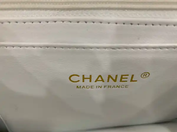 Firstbag Ru CHANEL FLAP BAG