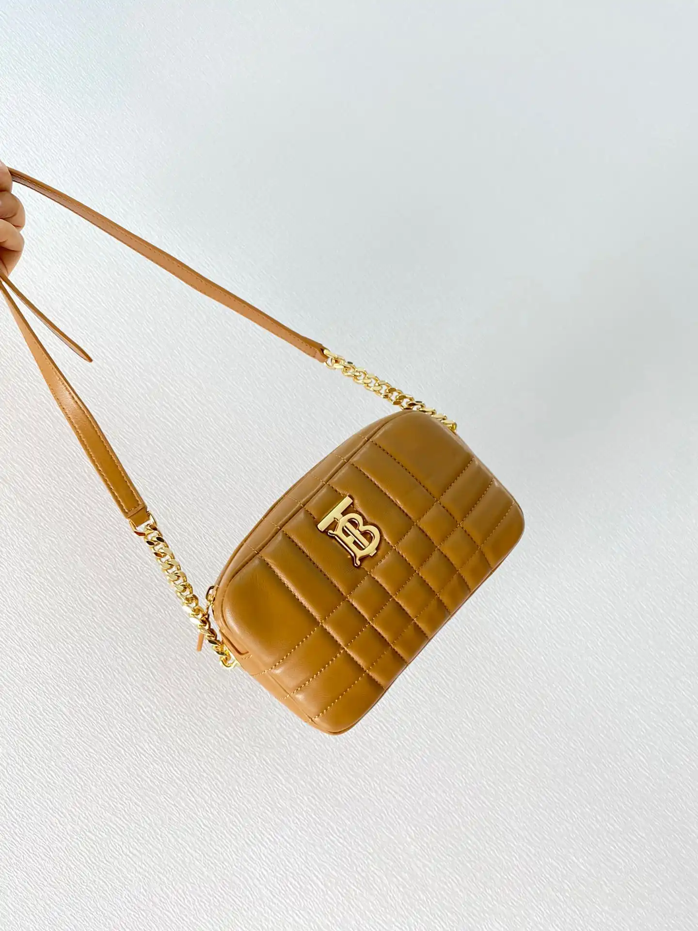 BURBERRY MINI Lola Camera Bag