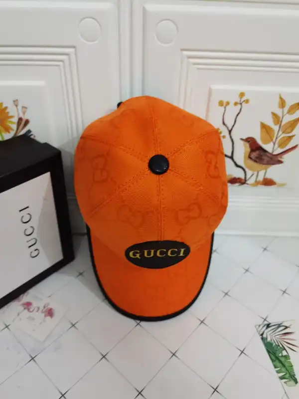 First bag ru GUCCI HAT