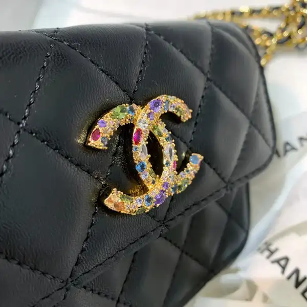 CHANEL CHANELUTCH WITH CHAIN