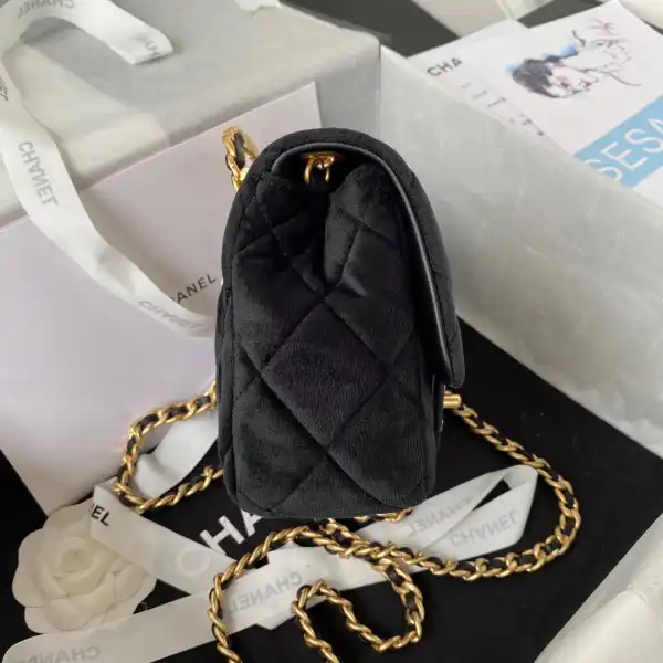 CHANEL FLAP BAG