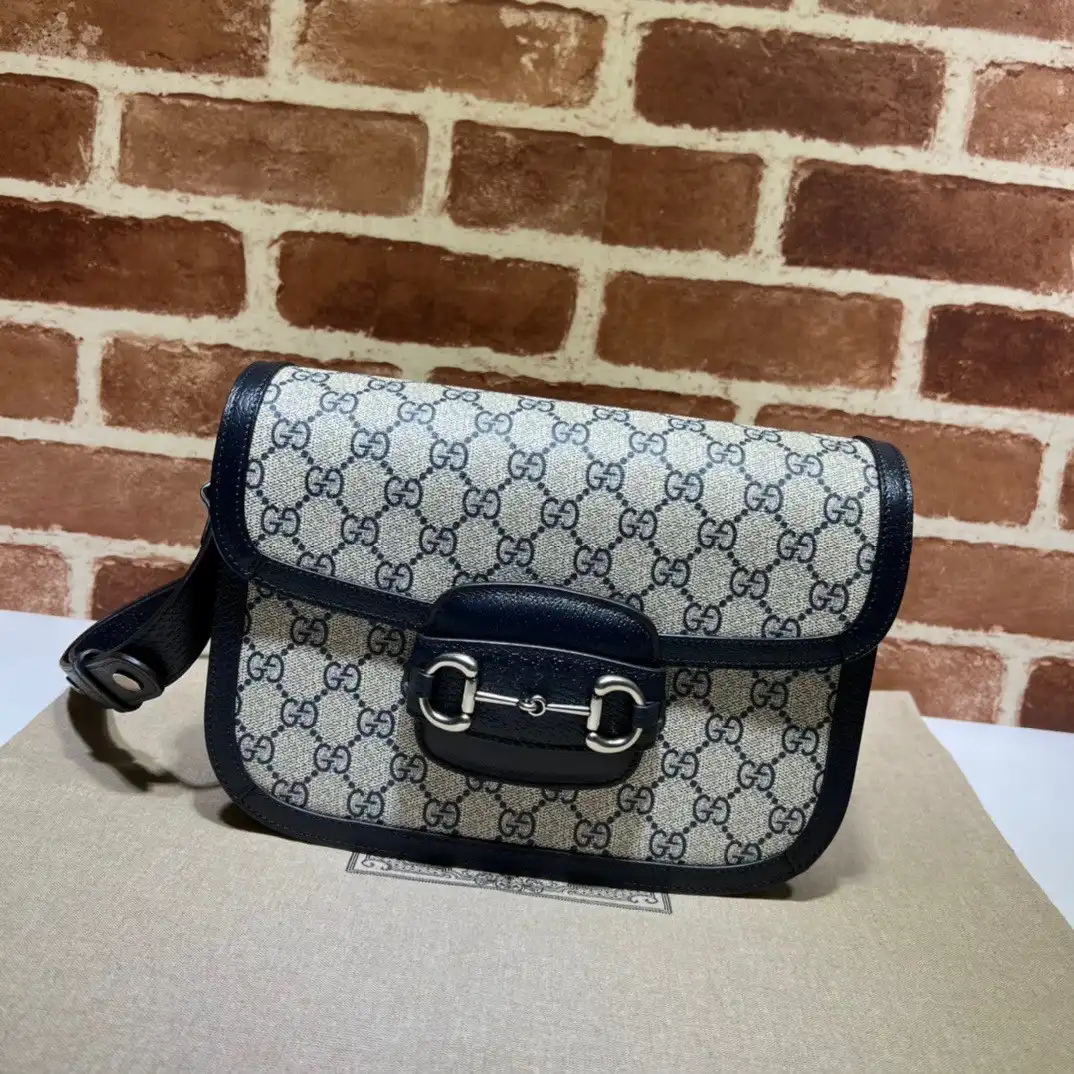 First bag ru GUCCI Horsebit 1955 shoulder bag