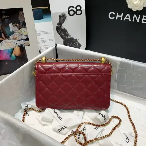 First bag ru CHANEL WALLET