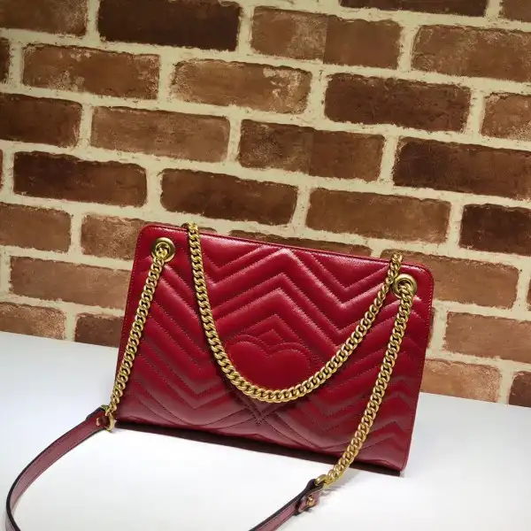 Affordable GUCCI GG Marmont matelassé medium shoulder bag