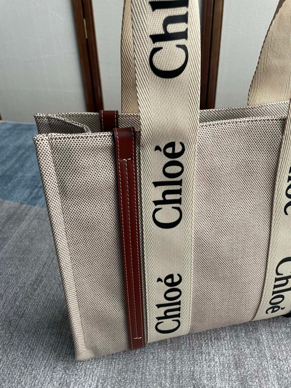 HOT SALE CHLOÉ MEDIUM WOODY TOTE BAG