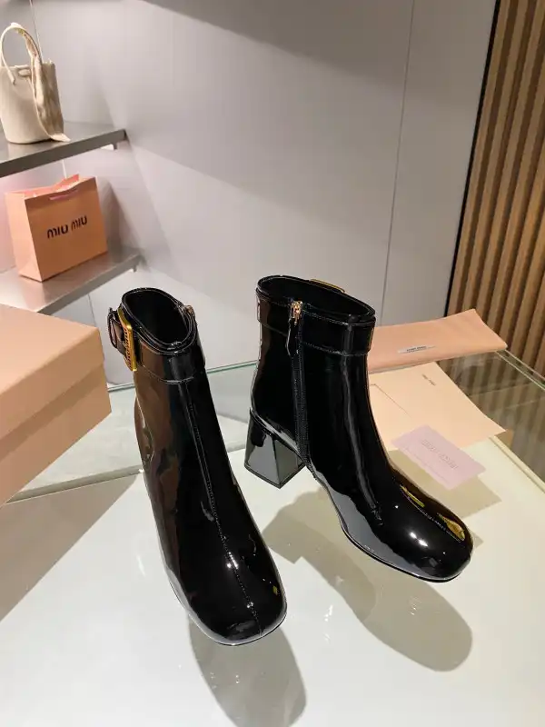 Bagsoffer MIU MIU BOOTS