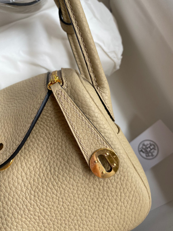 HOT SALE HERMES LINDY MINI HANDMADE