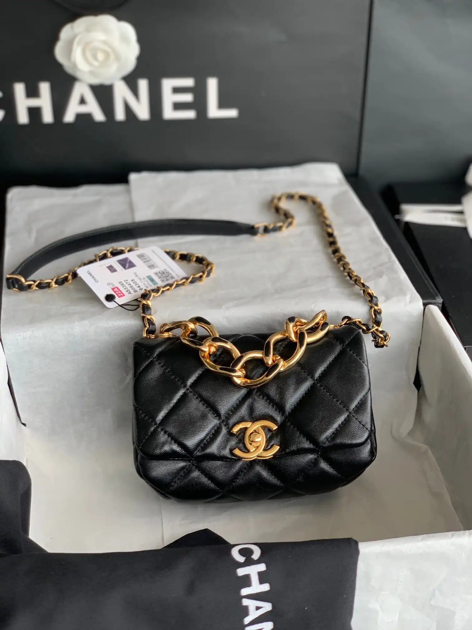 First bag ru CHANEL FLAP BAG