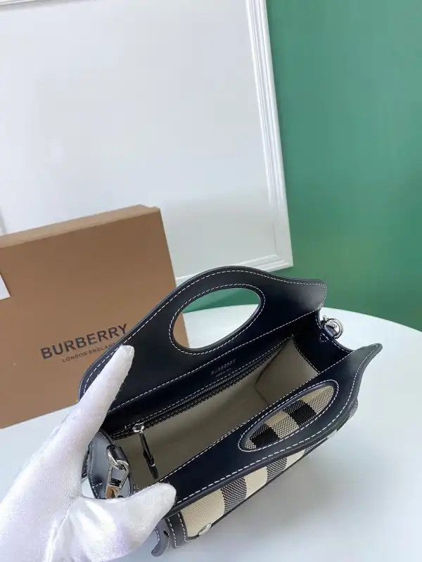 BURBERRY Pocket Bag