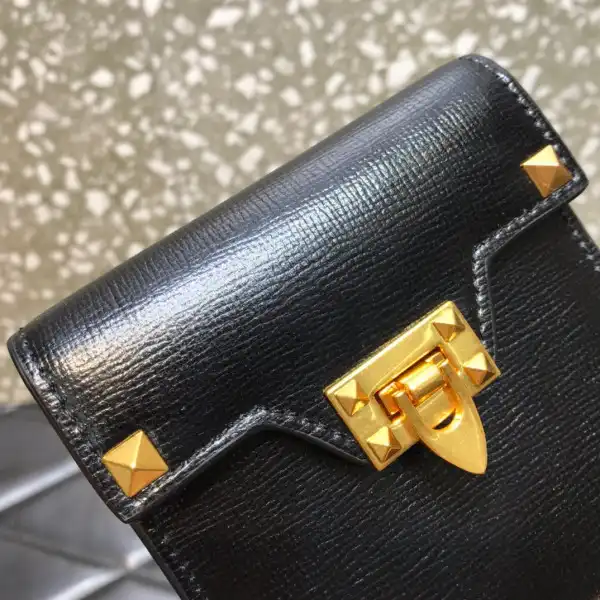 VALENTINO ROCKSTUD WALLET