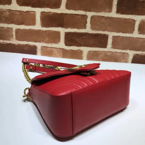 GUCCI GG Marmont mini top handle bag