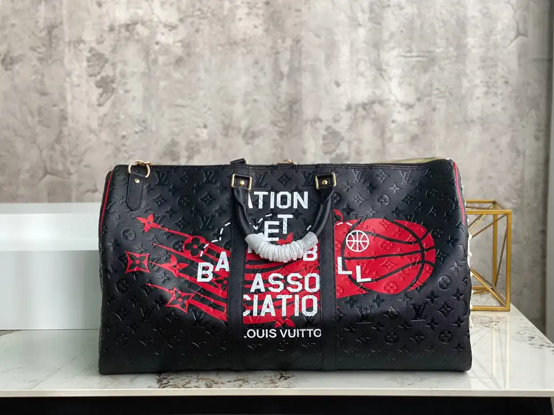 Frstbag ru LOUIS VUITTON KEEPALL BANDOULIÈRE 50