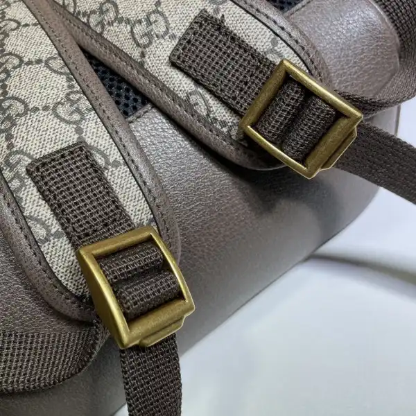 First Bag Ru GUCCI Disney x Gucci Donald Duck small backpack