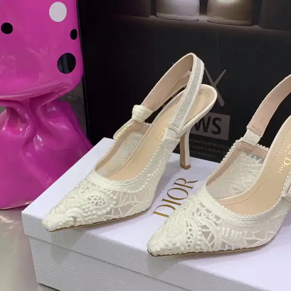 DIRO SLINGBACK PUMP