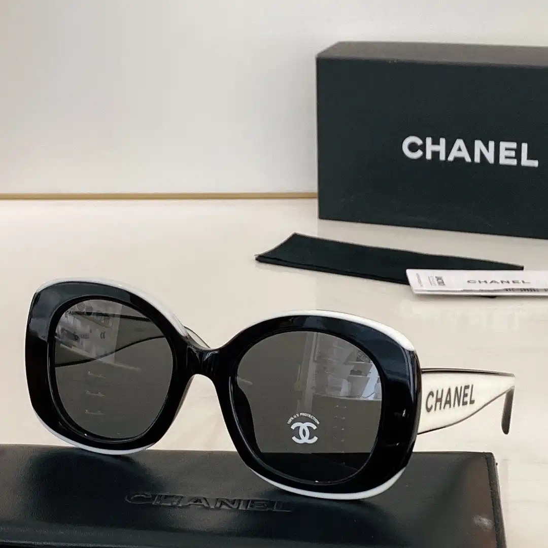 CL SUNGLASSES