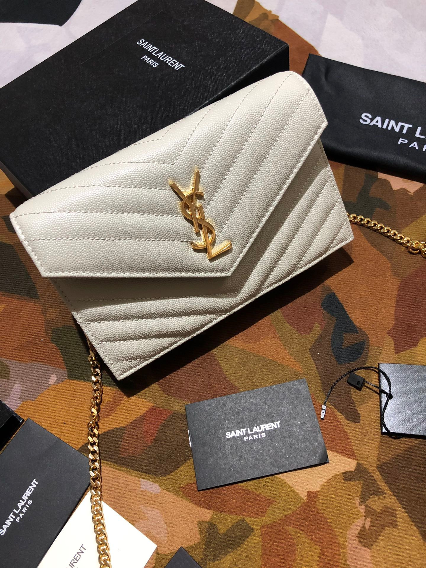 HOT SALE YSL CASSANDRE MATELASSÉ CHAIN WALLET