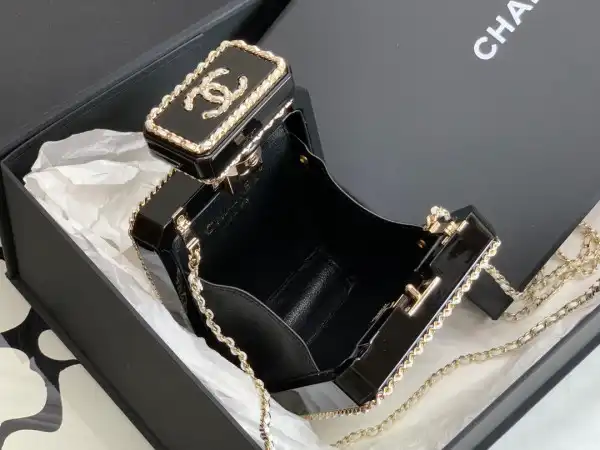 CHANEL EVENING BAG