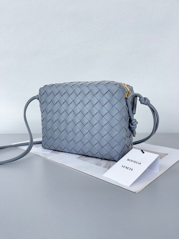 BOTTEGA VENETA Small Loop Camera Bag