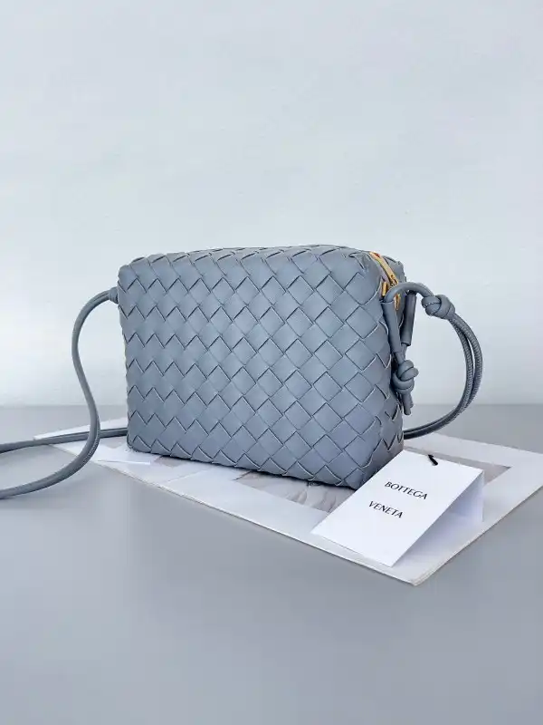 BOTTEGA VENETA Small Loop Camera Bag