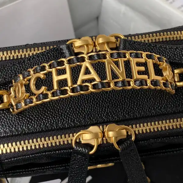 CHANEL VANITY CASE