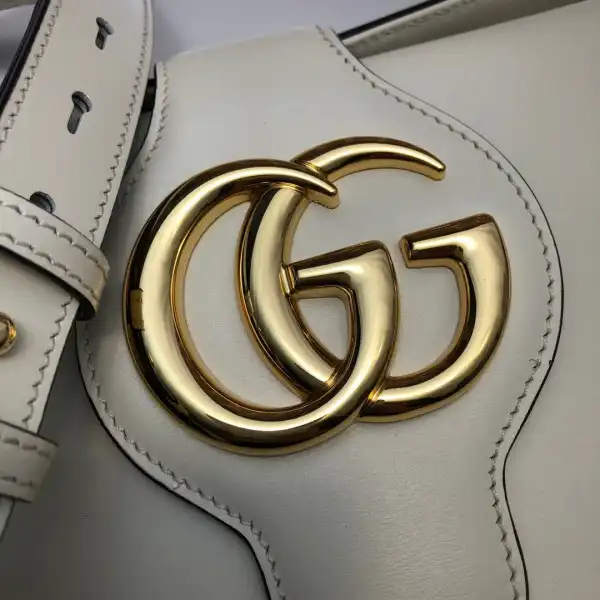 Affordable GUCCI Arli Shoulder Bag