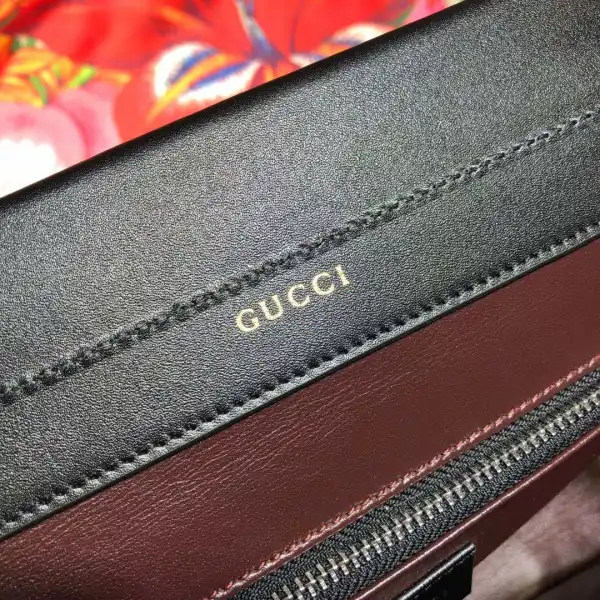 Gucci Zumi small top handle bag