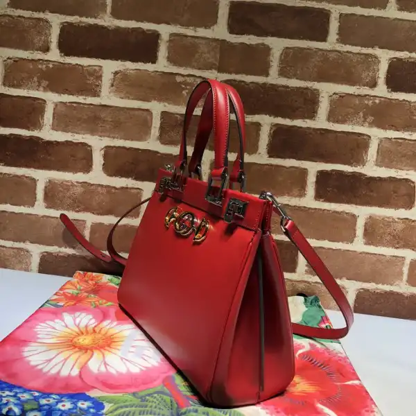 First bag ru Gucci Zumi small top handle bag